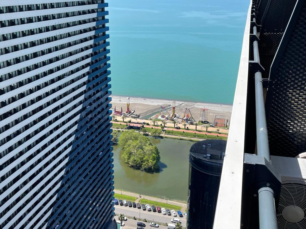 Orbi City Sea View Batumi Esterno foto