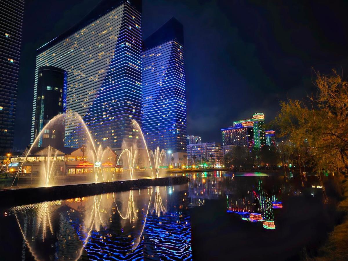 Orbi City Sea View Batumi Esterno foto