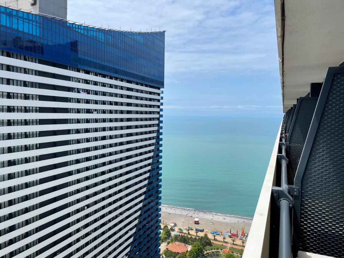Orbi City Sea View Batumi Esterno foto